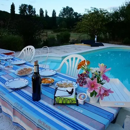 Elegante A Avec Piscine * Léobard